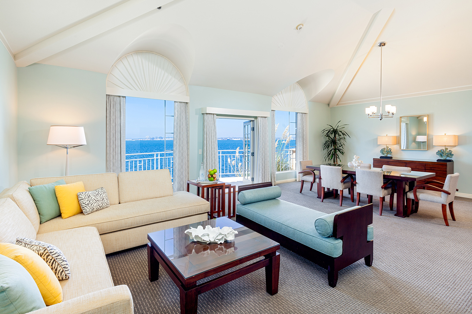 Bayside King Suite